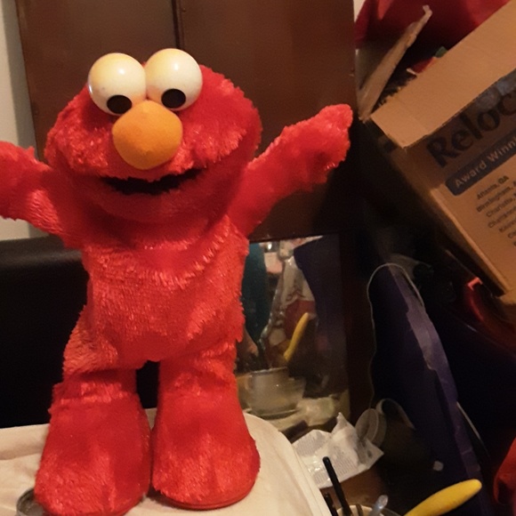 Vintage Hokey Pokey Elmo - Picture 2 of 4